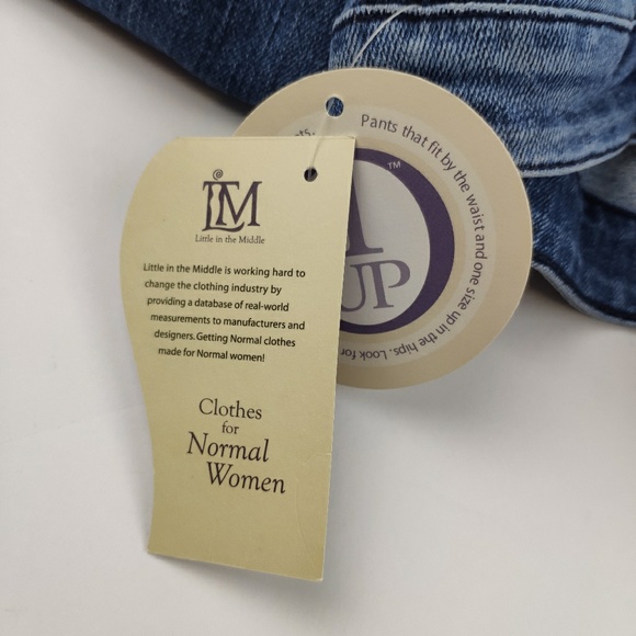 LM Little in the Middle Jeans Distressed NWT - Picture 6 of 8